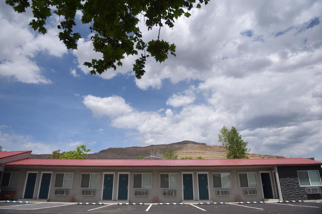 Spoke And Vine Motel Palisade Luaran gambar